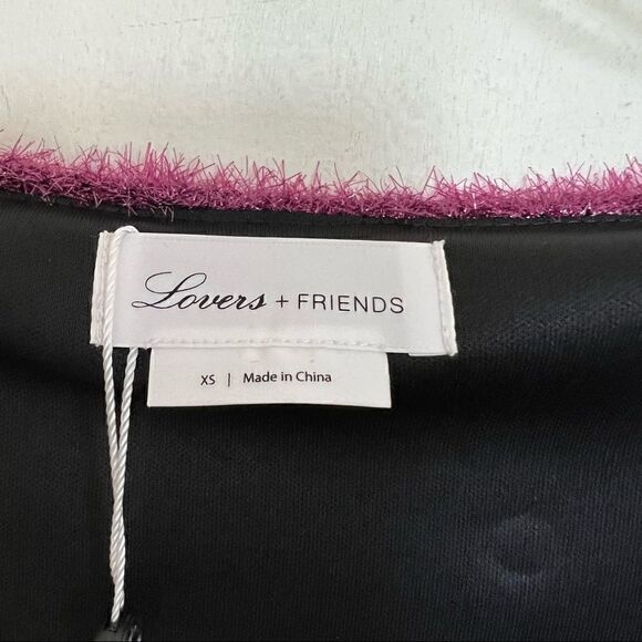 Lovers + Friends Gerona V-Neck High-Low Sweater in Magenta Glitter - Picture 7 of 8